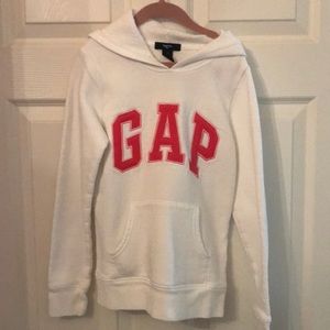 Gap pullover